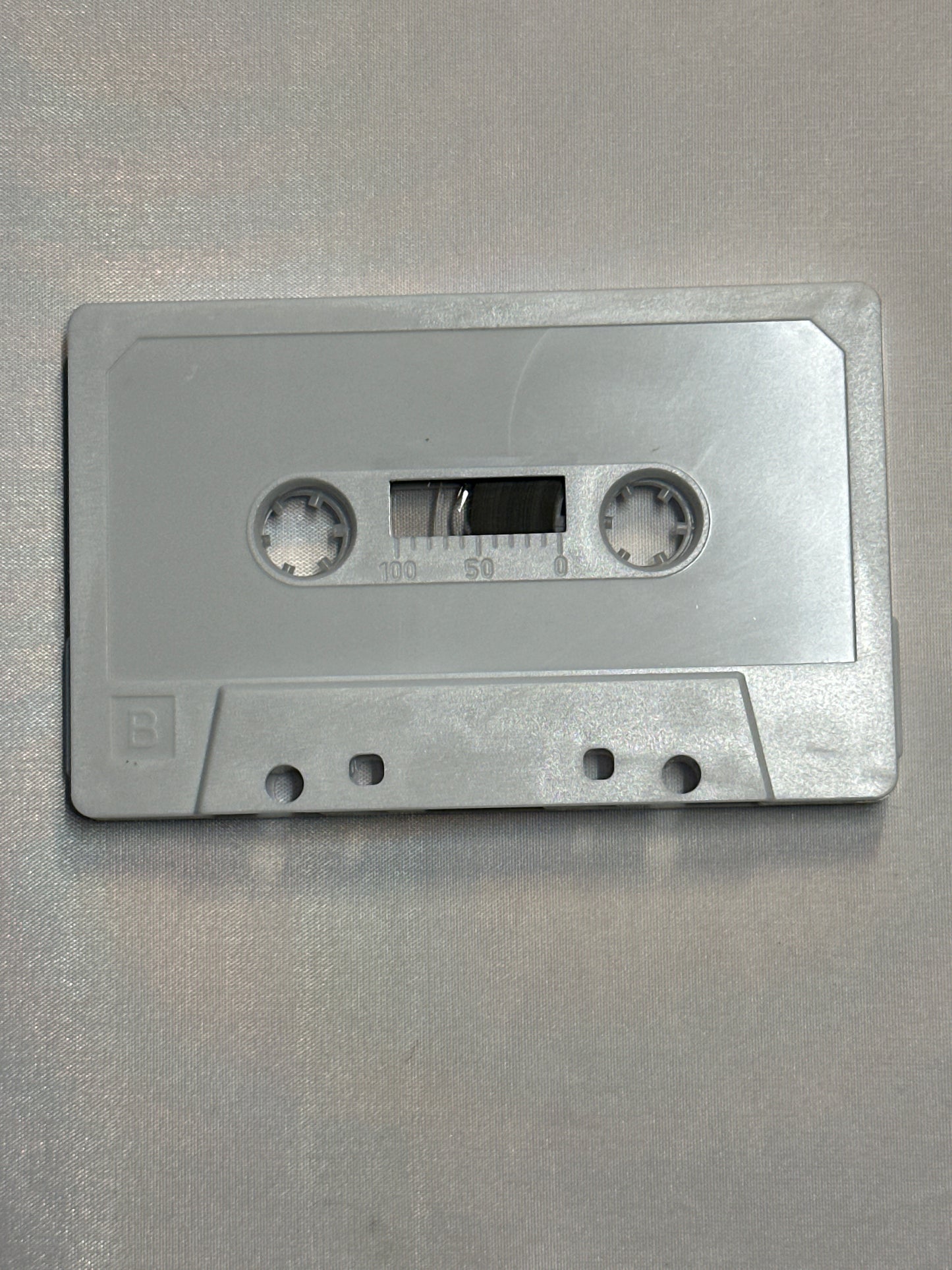 LOT 5 Loose Unbranded Type I 60 Minutes Blank Cassettes White Shell